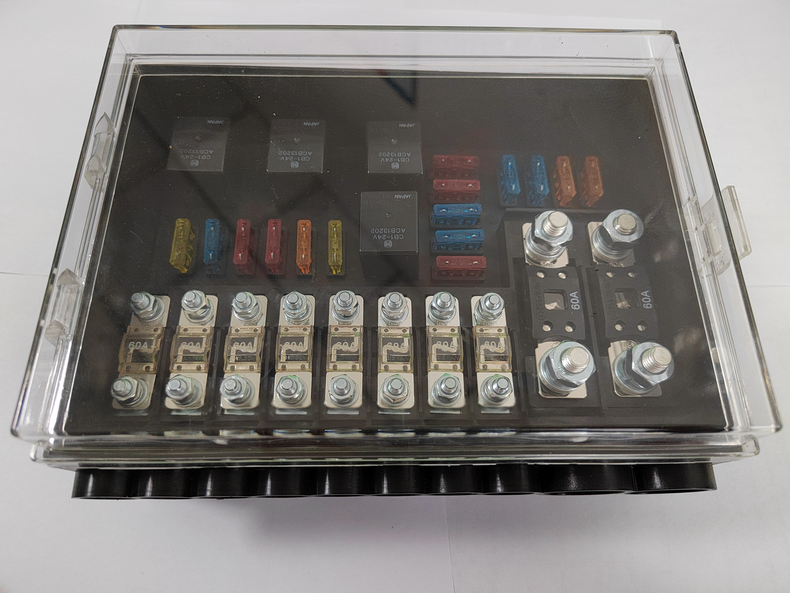 YLP0415型电源管理箱